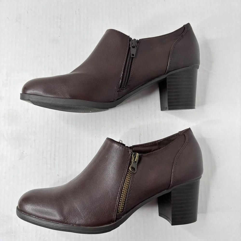 Wear Ever Brown Vegan Block Heel Ankle Boots Womens Size 8.5 Booties Shooties